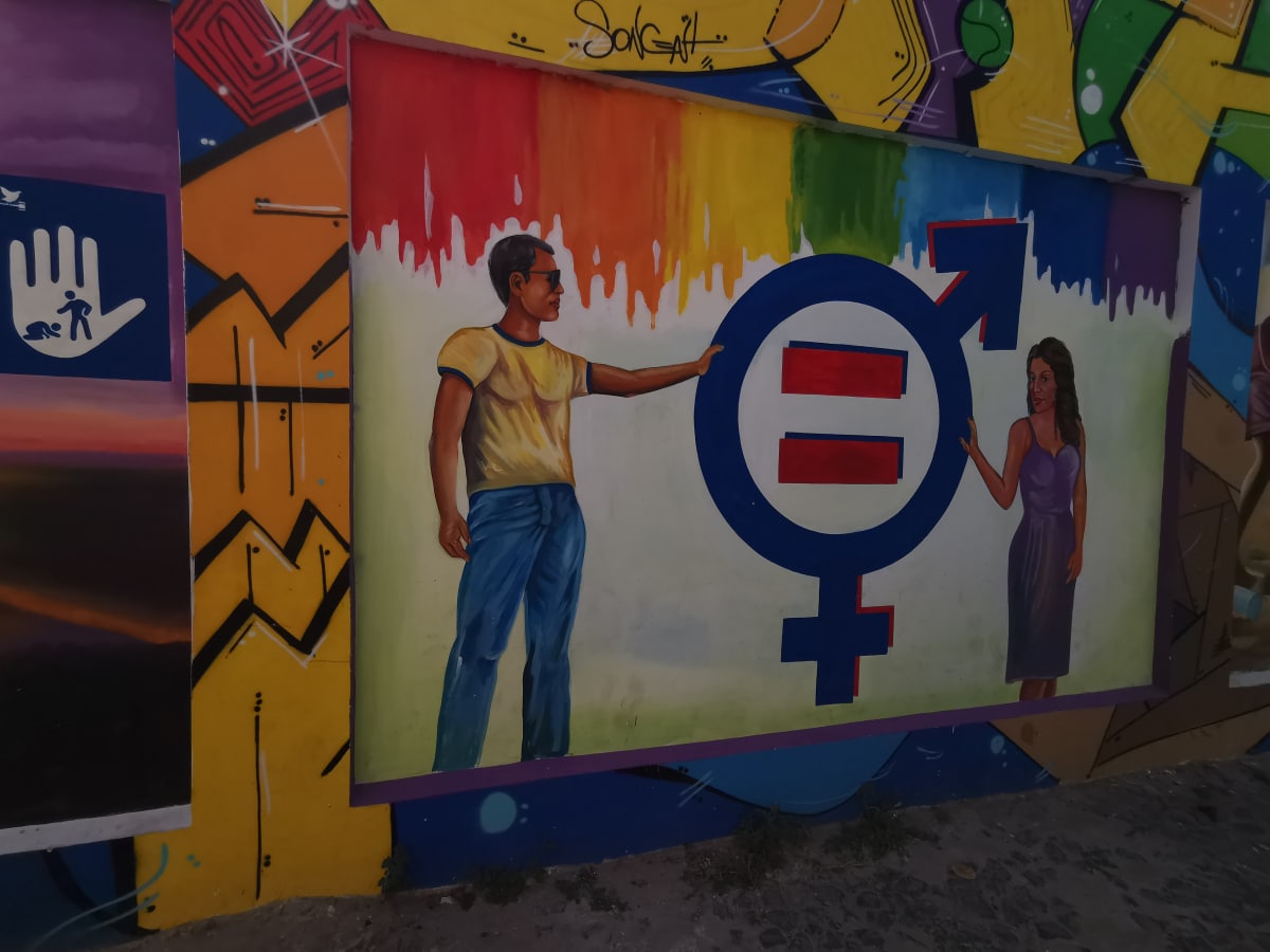 Gleichberechtigung, Wandbemalung,  Besuch in Ribeira Bote Mindelo